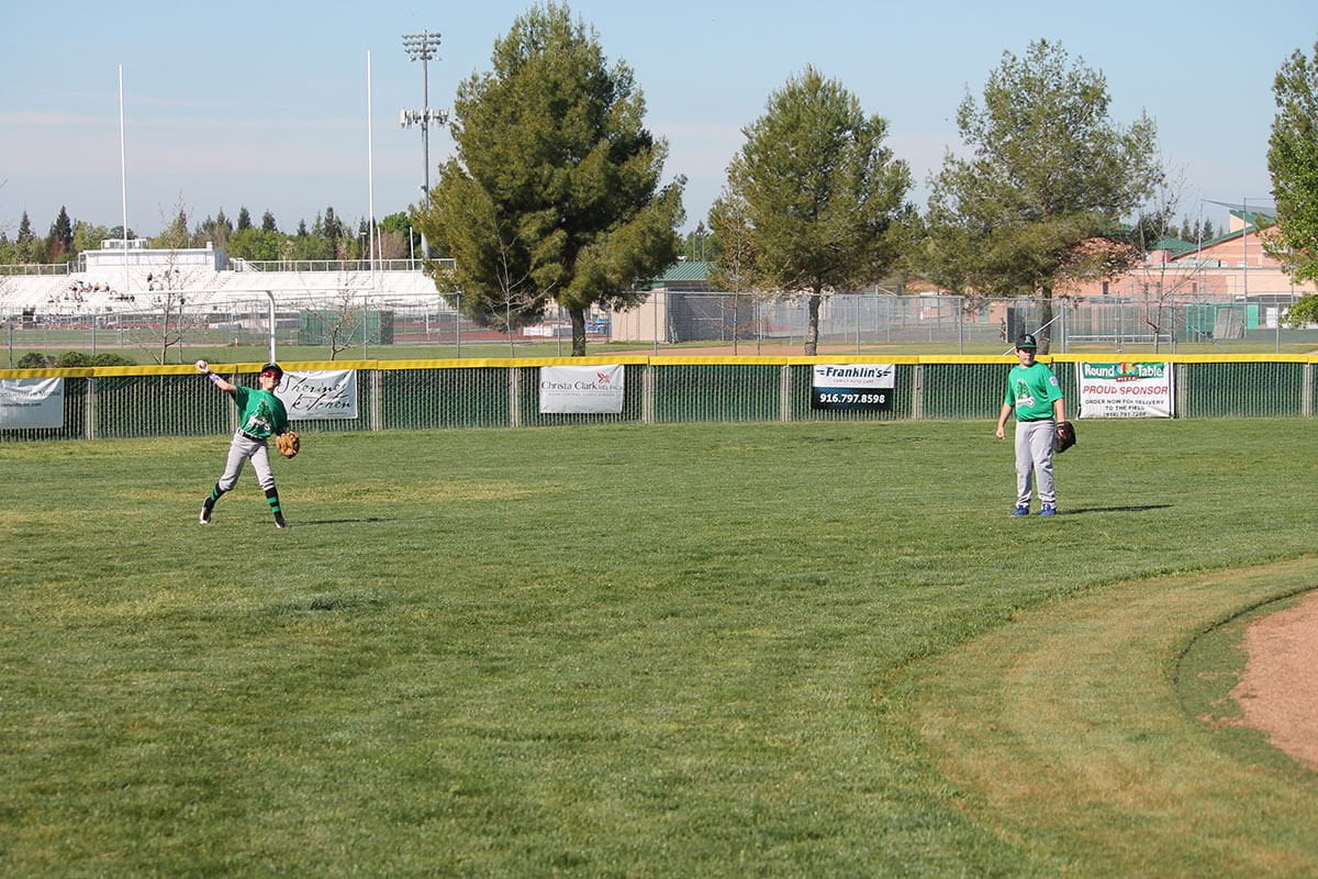 Lakeside Little League Dragons outfielders