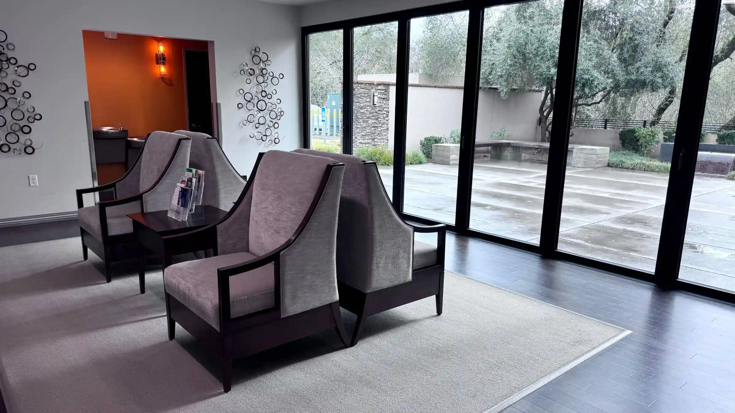 Granite Bay Cosmetic Surgery interior lobby